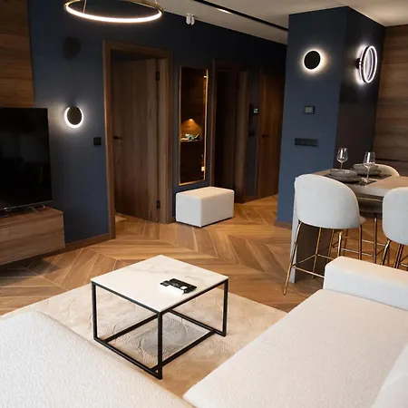 Lägenhet R78 Luxury Apartman1