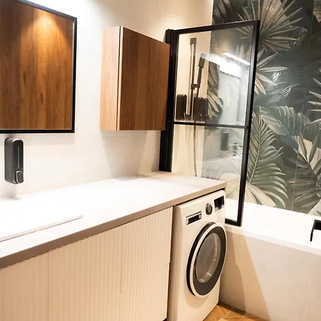 R78 Luxury Apartman1 Διαμέρισμα