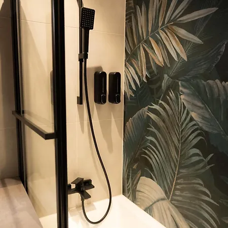 R78 Luxury Apartman1
