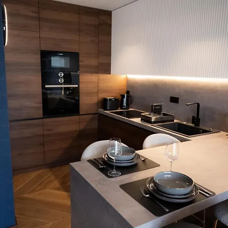 R78 Luxury Apartman1 Lägenhet